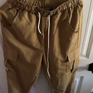 Pants I got off of SHEIN, have never been worn.